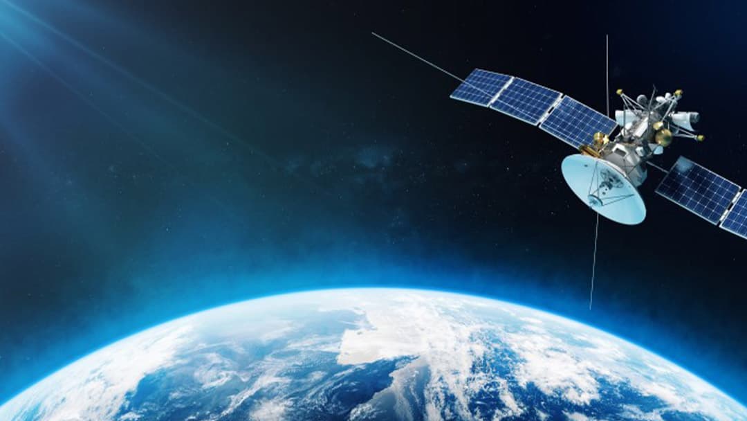 Quanxiom IoT GPS tracking device with multiple input connections